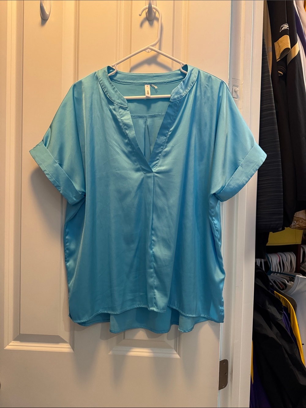glam Sky Blue V-Neck Short Sleeve Blouse